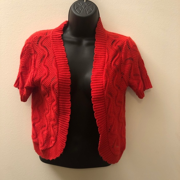 Red Open Front Shrug Sweater - Picture 3 of 7